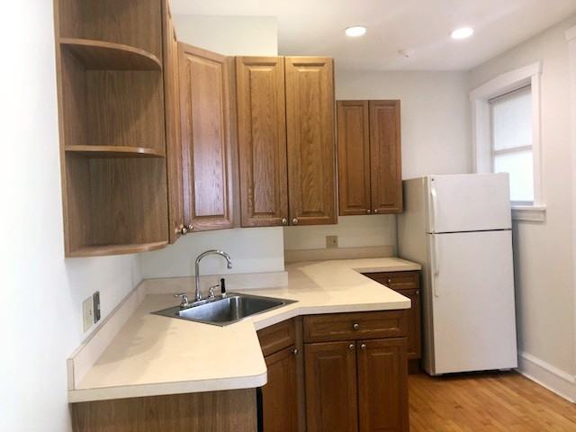 5017 N Winchester Ave #2R - Photo 7 of 17