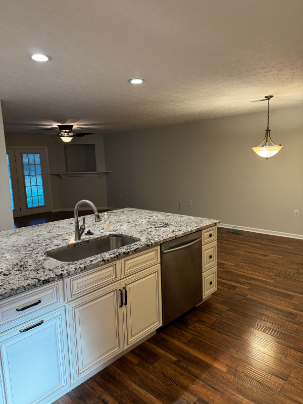 7315 Windtree Oaks Way - Photo 4 of 14