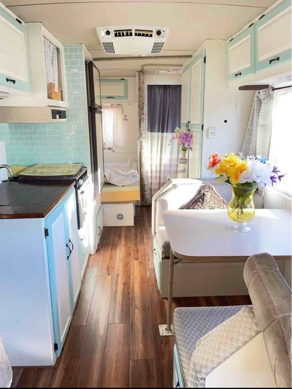 1 Park Blvd - Photo 2 of 10