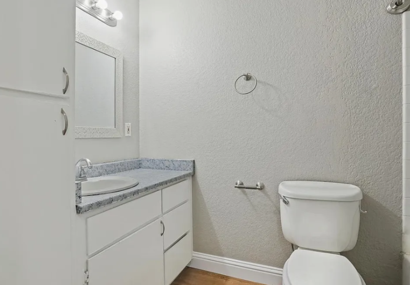 712 Mccoy Ct #64 - Photo 7 of 8