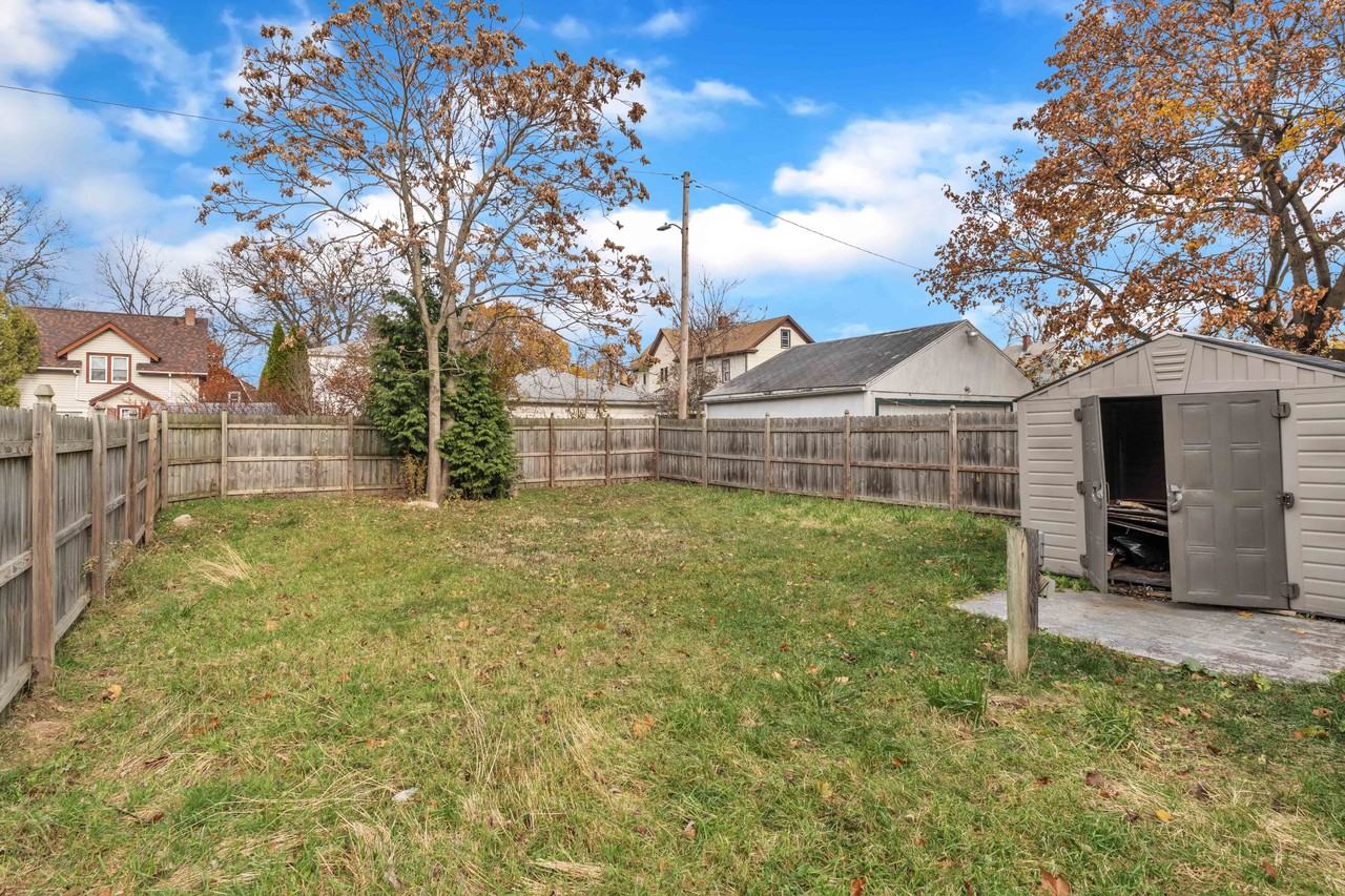 238 Miller Street - Photo 3 of 13