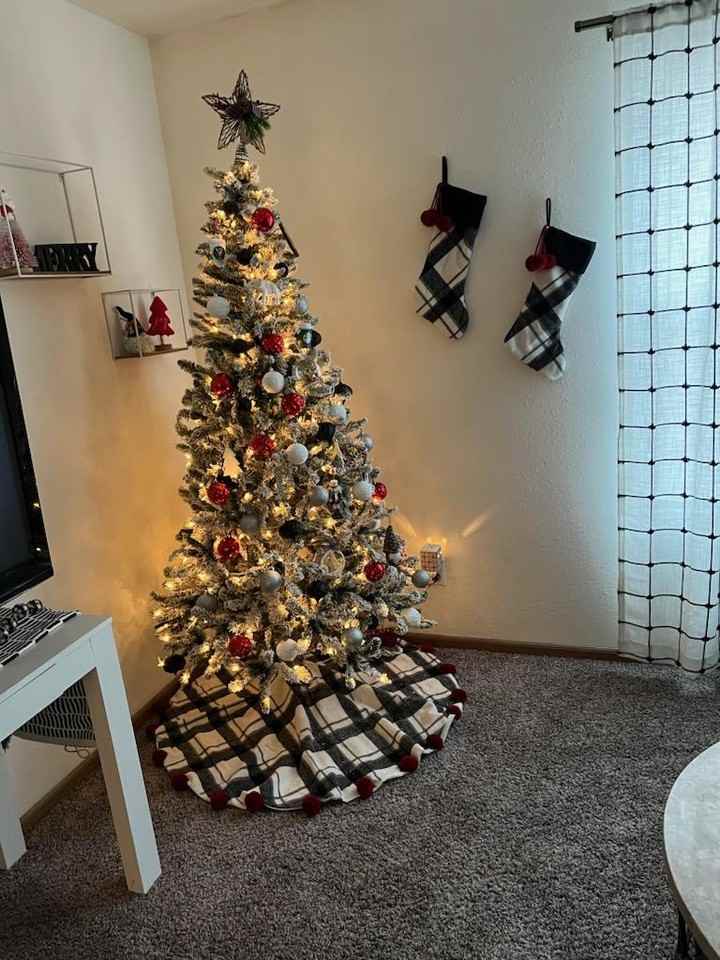 501 Mcgoodwin Ave #J - Photo 4 of 8