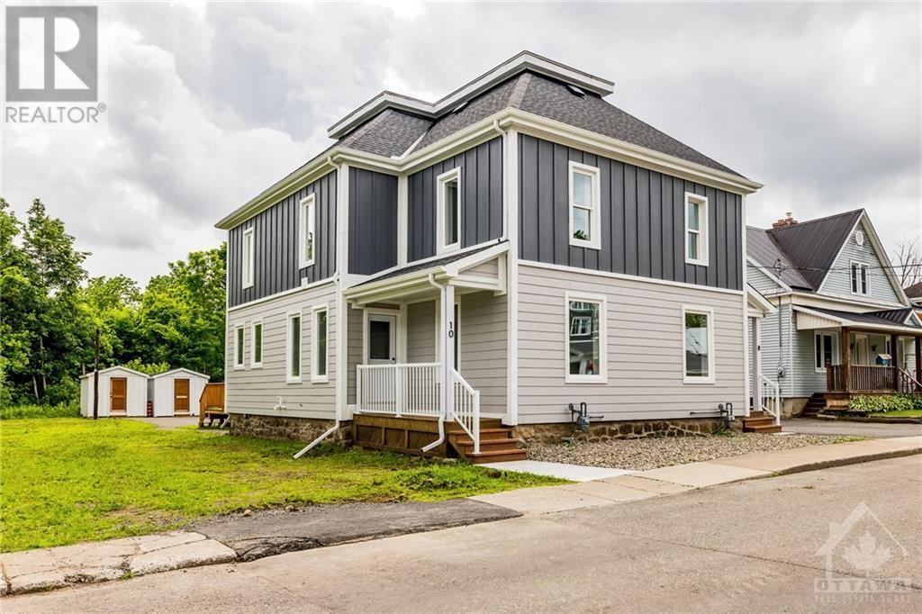 8 Victoria Avenue - 1 - Photo 2 of 30