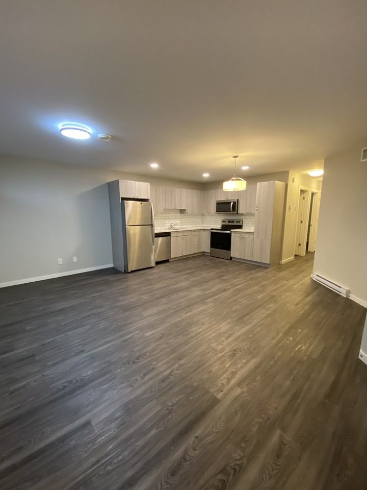 397 Horace St - Photo 2 of 8