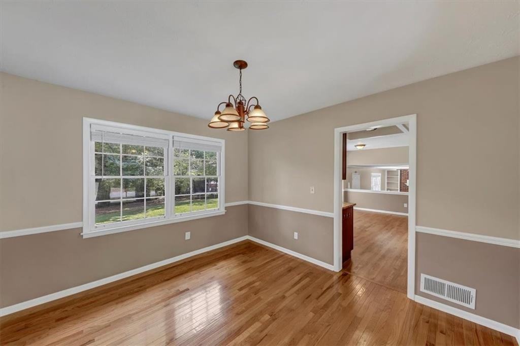 Casa Loma Dr & Georgian Woods Cir #2D - Photo 4 of 22