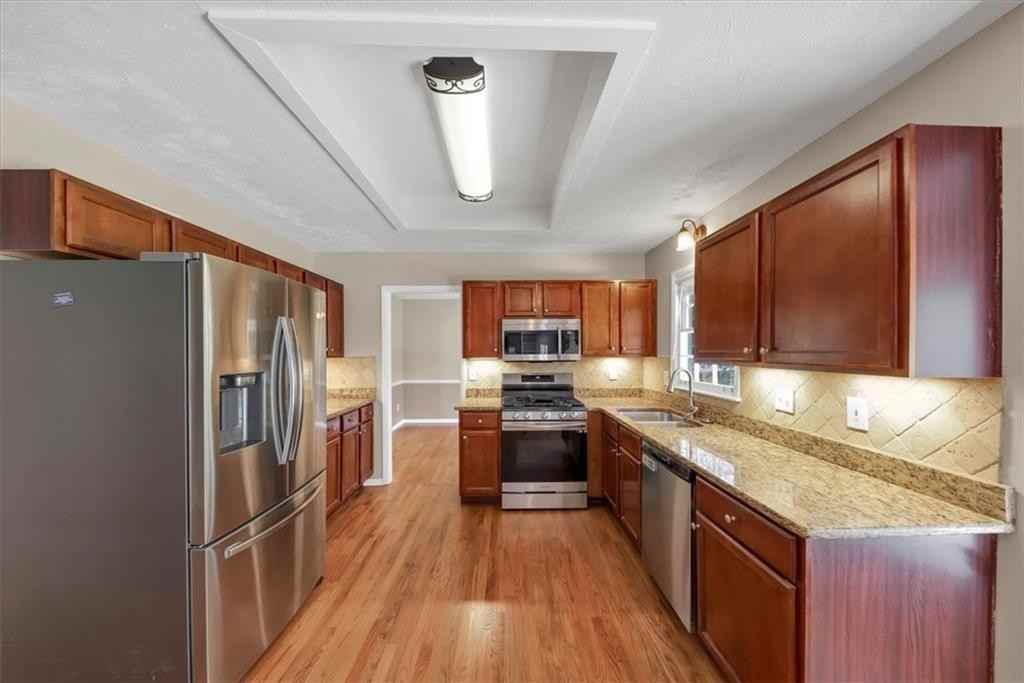 Casa Loma Dr & Georgian Woods Cir #2D - Photo 6 of 22