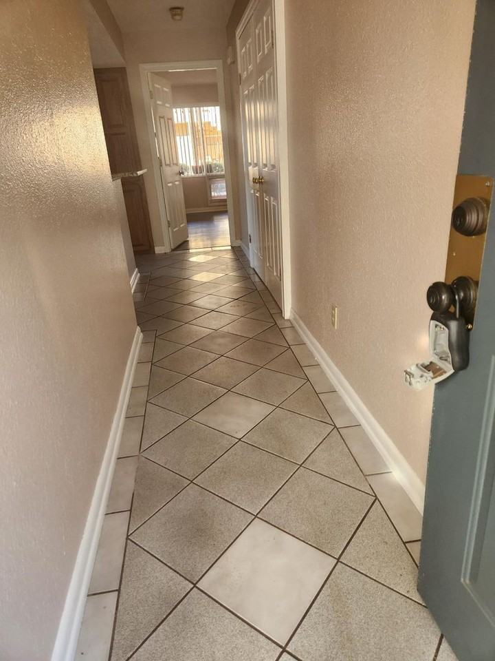 100 Bayou Pt Apt B2 #B2 - Photo 3 of 13