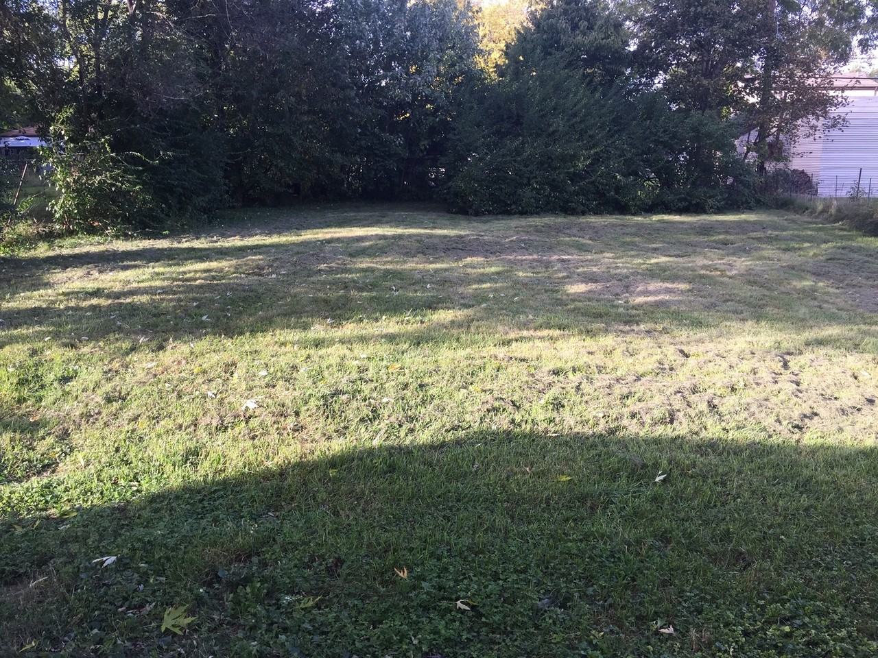 432 Huron Rd - Photo 2 of 7