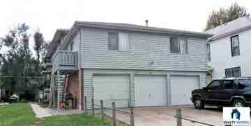 featured image of 917 Washington Street