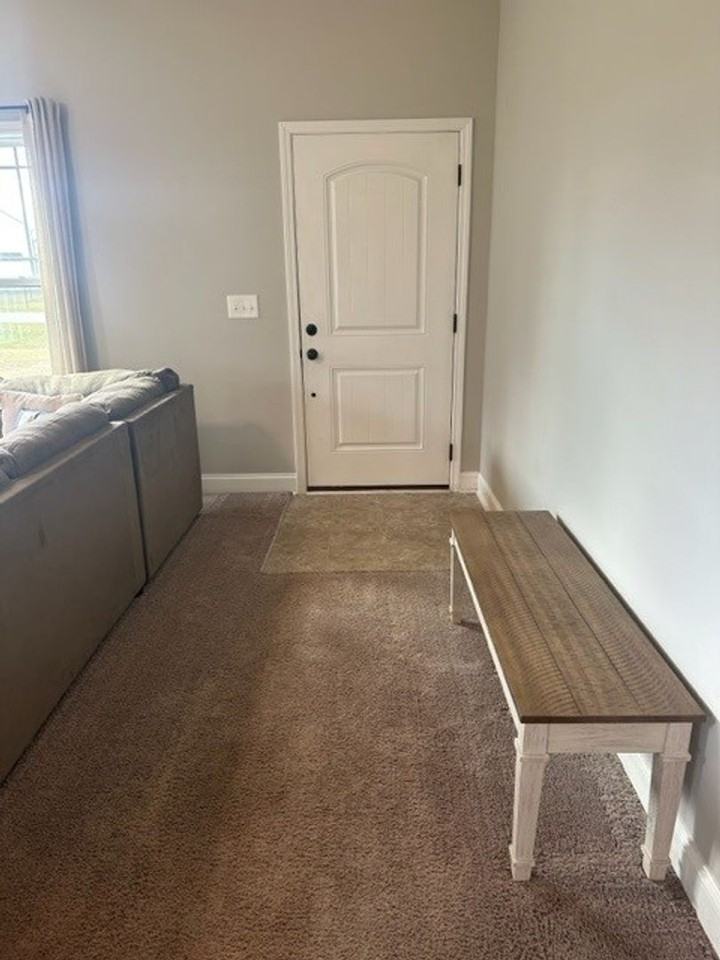 424 Willow Pond Dr - Photo 3 of 31