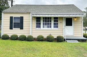 featured image of 1801 N Troup St