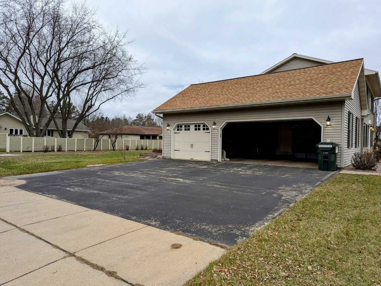 8002 Southridge Dr #NA - Photo 2 of 17