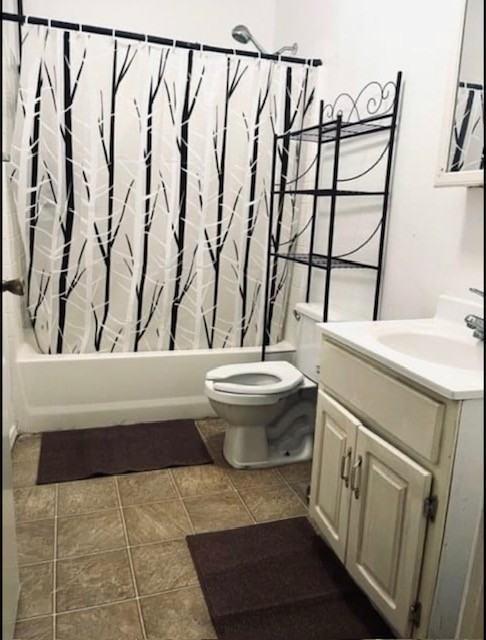 Palmwood - Photo 2 of 5