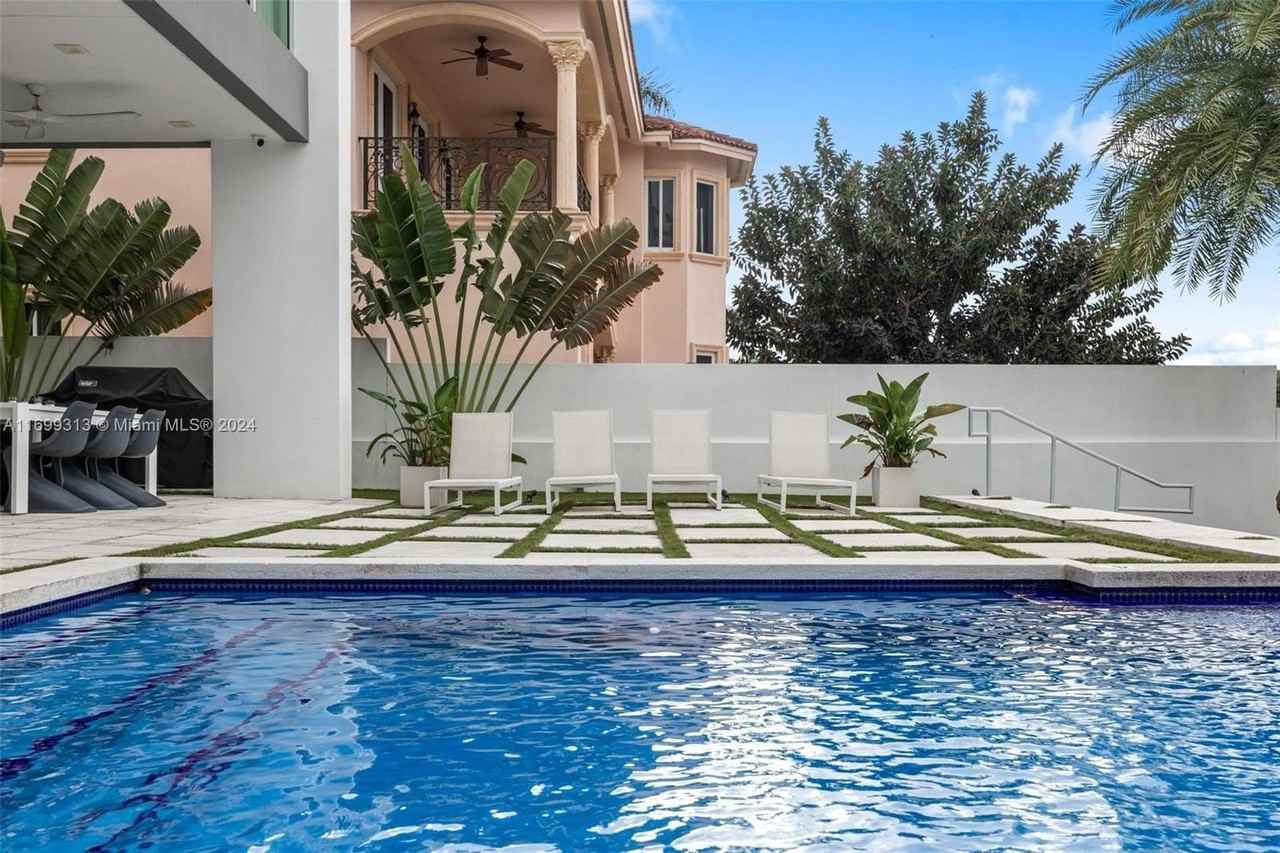 323 Atlantic Ave #NA - Photo 3 of 50