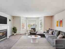 featured image of 9335 152A Street