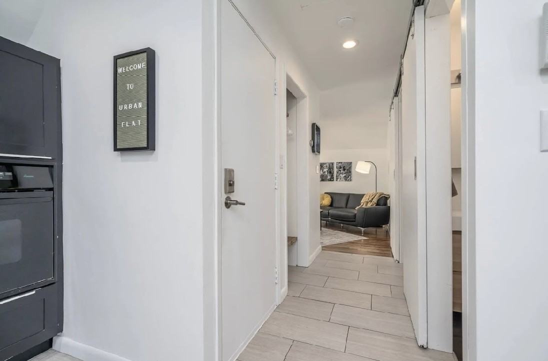 2010 West 22nd Street - Photo 4 of 13