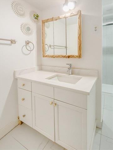 93 Ave & 152 St - Photo 5 of 7