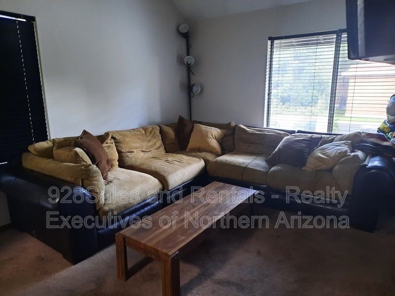 1200 W Riordan Rd #126 - Photo 3 of 16