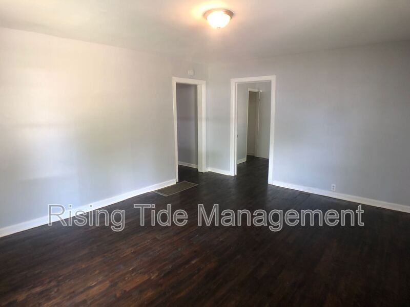 3716 42nd St N - Photo 2 of 10