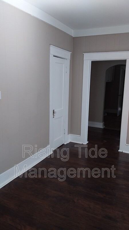 4017 39th Ave N - Photo 5 of 18