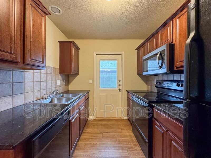 208A Andy Ln - Photo 4 of 15