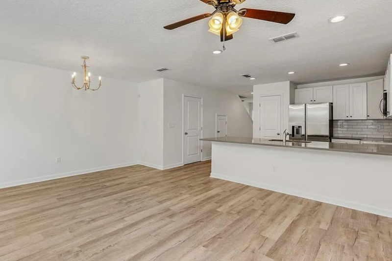 3593 Drexel St - Photo 2 of 16