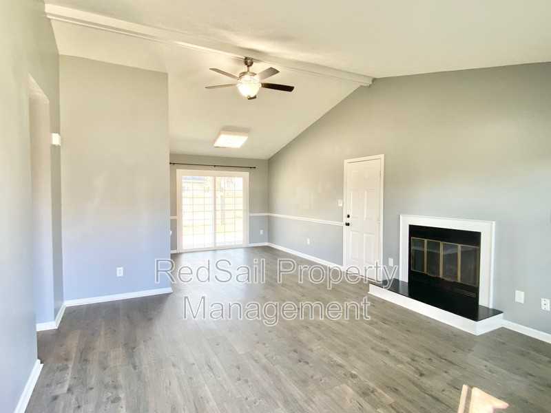 763 Dawn Ter - Photo 2 of 18