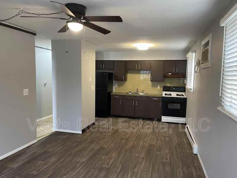 1009 Sheryl Ln #C - Photo 2 of 8