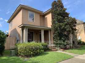 207 Harbor Bend Blvd - Photo 1 of 1