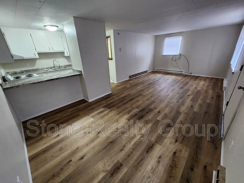 6704 S Honey Creek St #F - Photo 2 of 8