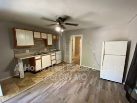 2148 N East Ave #A - Photo 1 of 1