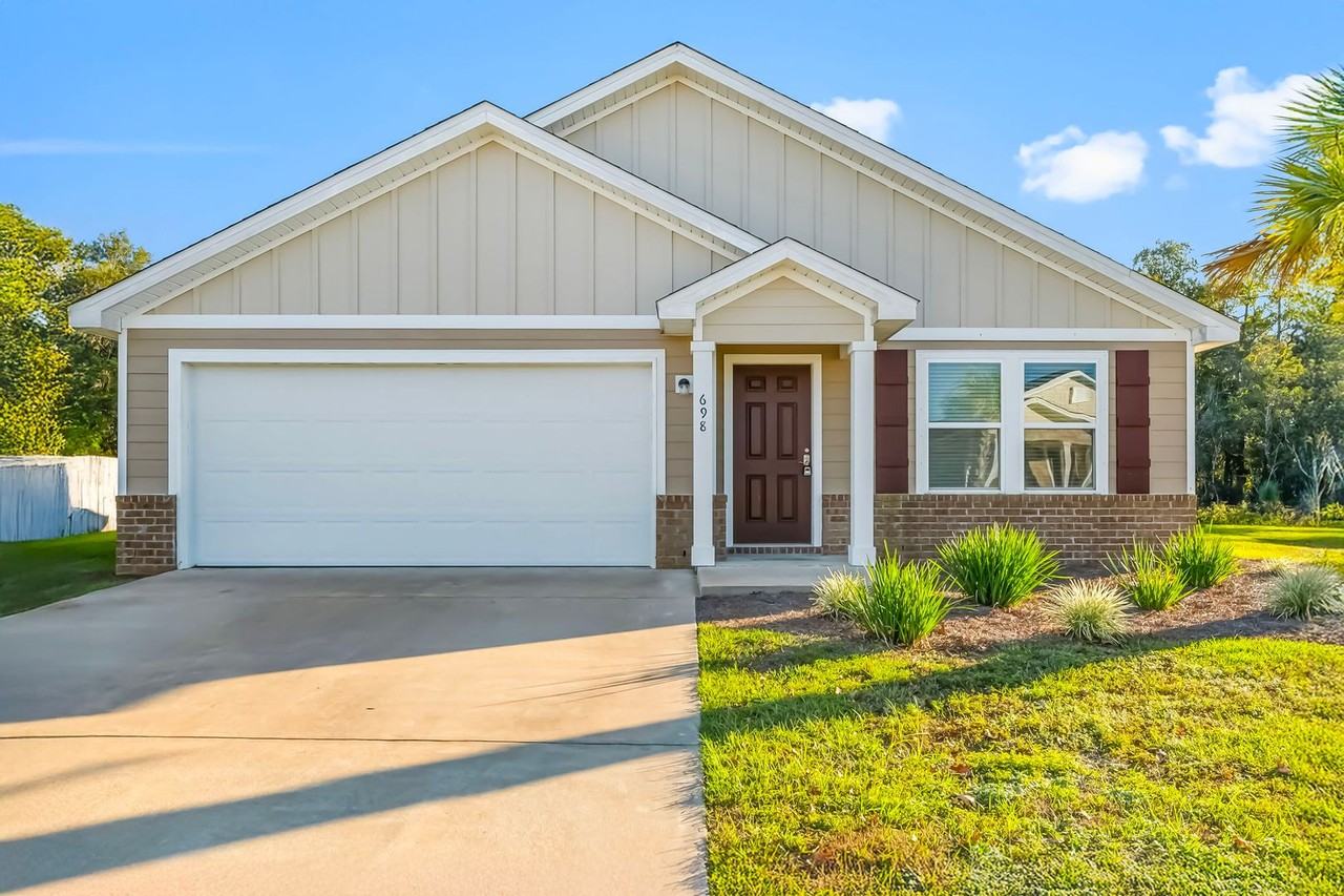 698 Whispering Creek Ave - Photo 2 of 36