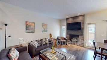 featured image of 3113 5 St Ne