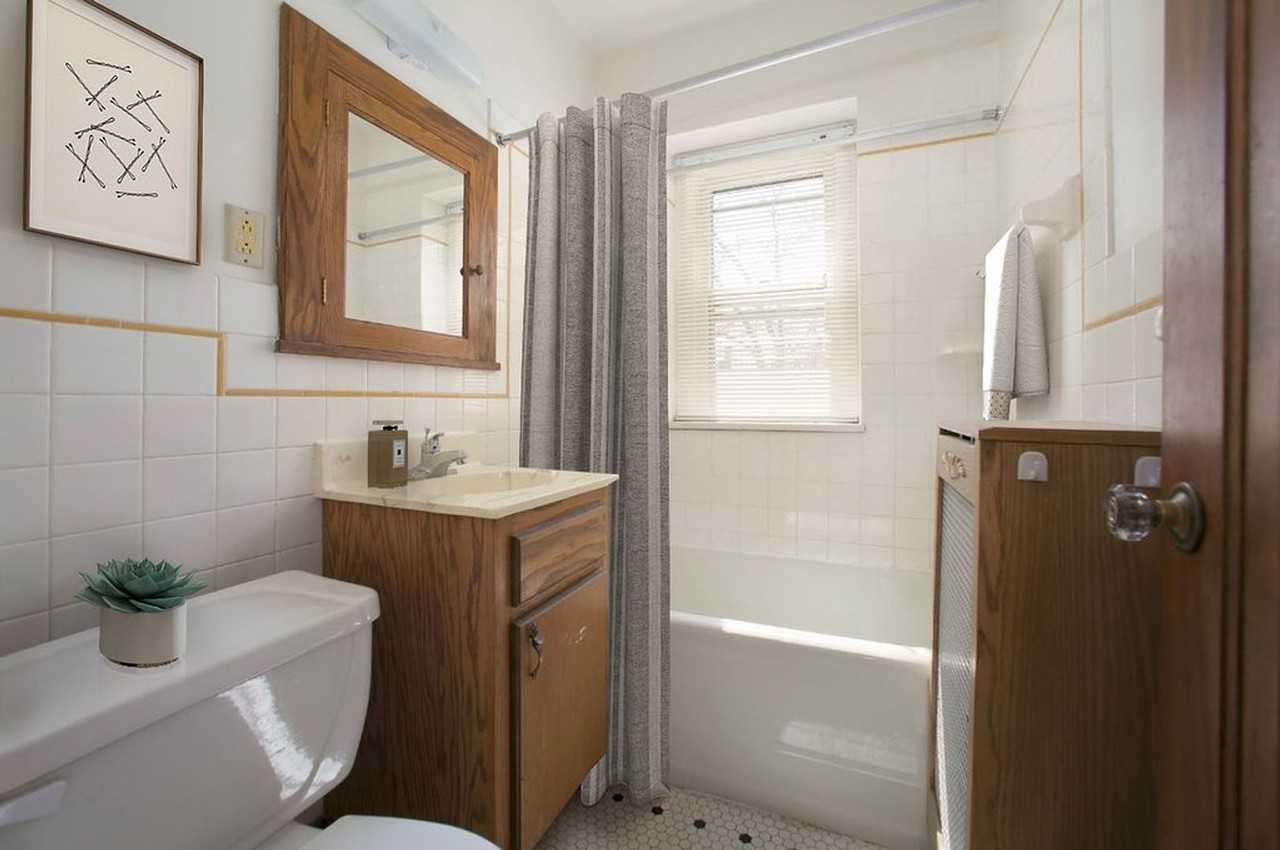 2600 Pleasant Ave S - Photo 4 of 14