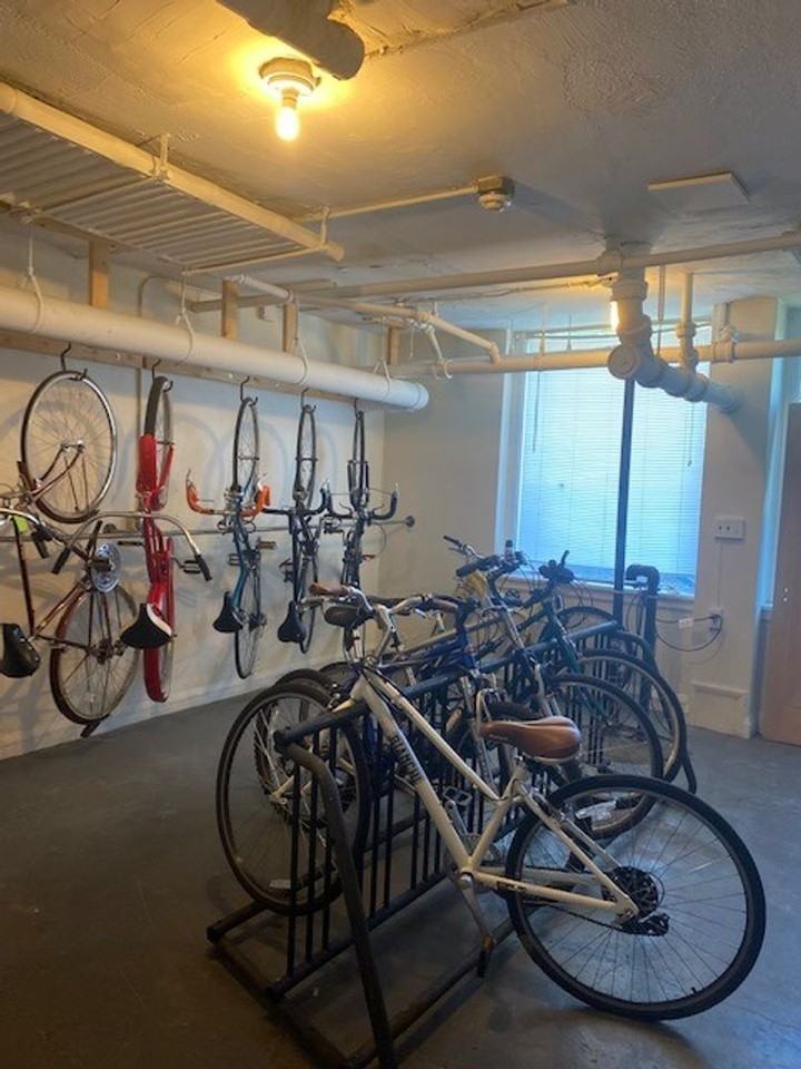 2600 Pleasant Ave S - Photo 6 of 14