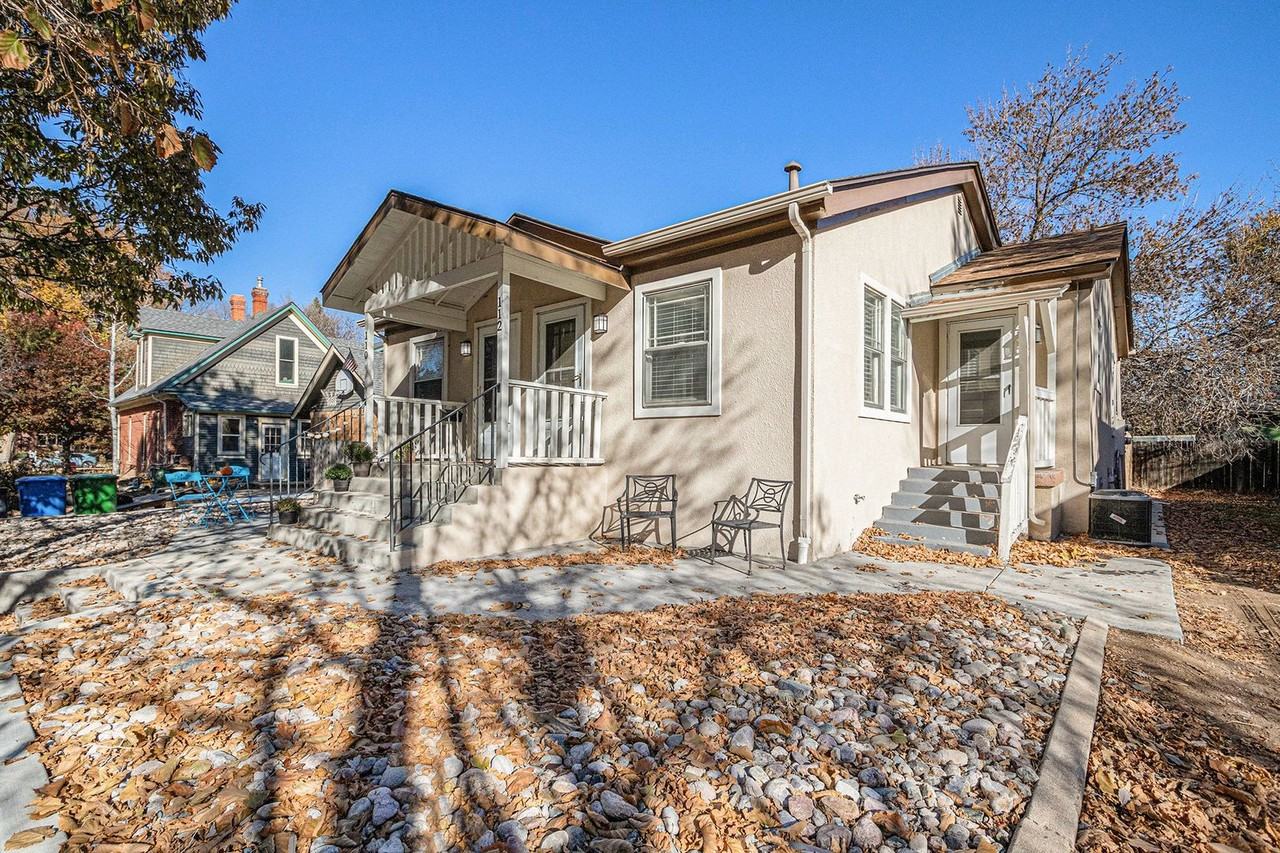 112 South Sherwood Street - Photo 3 of 24