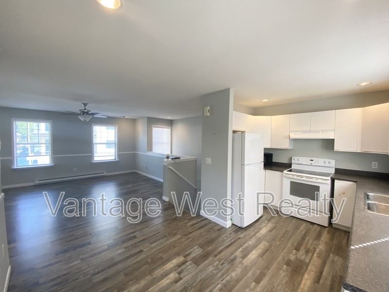 1073 - Photo 6 of 26