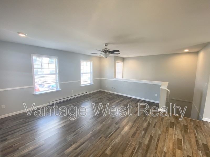 1073 - Photo 7 of 26