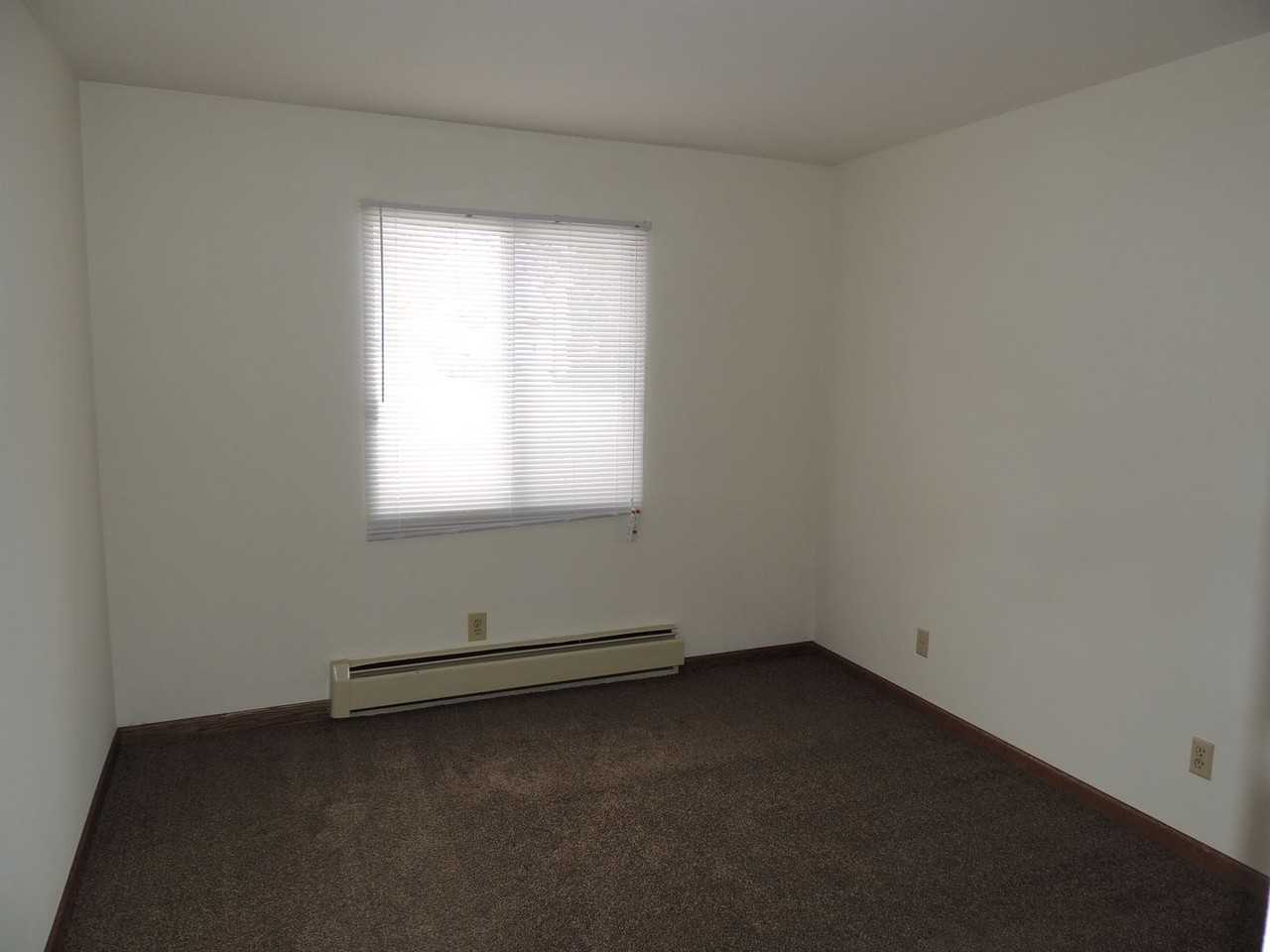 1311-1315 - Photo 5 of 25