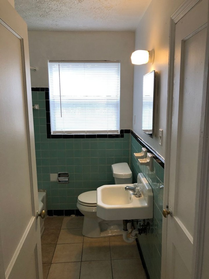3126 Baker Cir - Photo 6 of 13