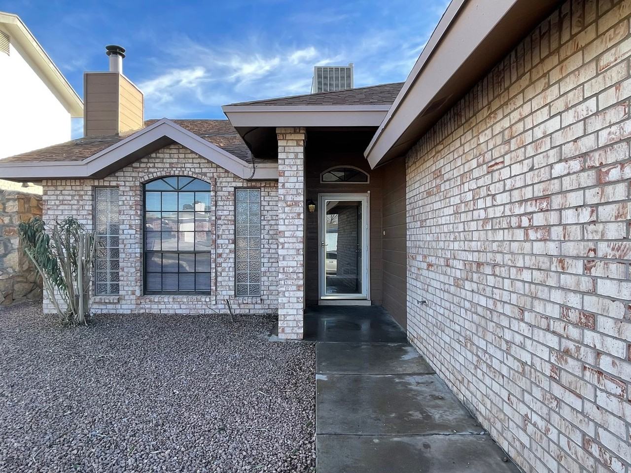 12240 El Greco Cir - Photo 3 of 26