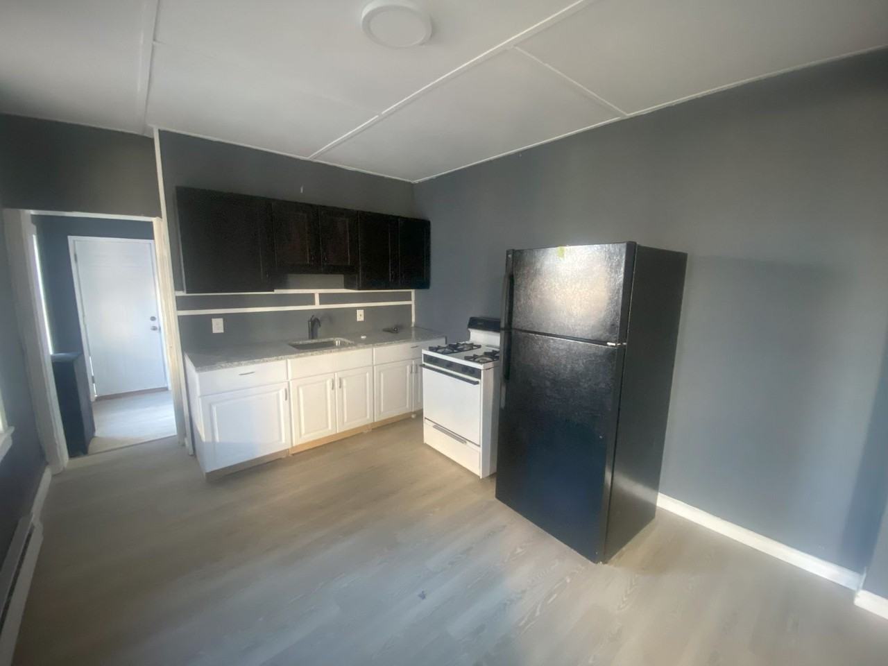 3507 6th St #2 - Photo 2 of 5