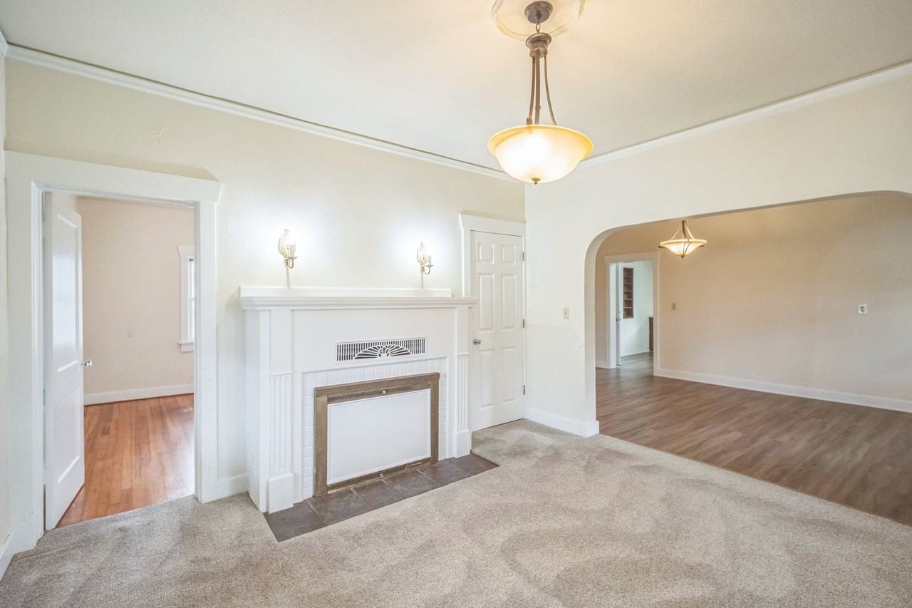 5220 Ne Cornelius Pass Rd - Photo 4 of 31