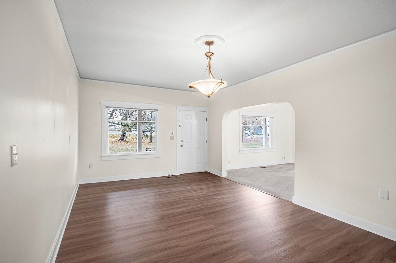 5220 Ne Cornelius Pass Rd - Photo 5 of 31