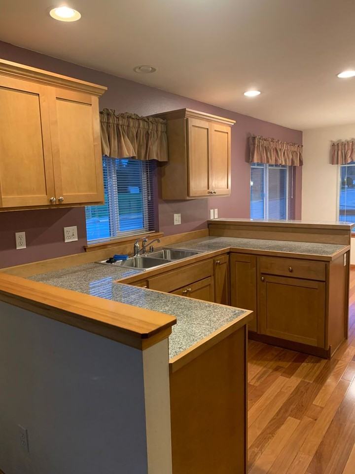 1163 Homestead Dr - Photo 2 of 10