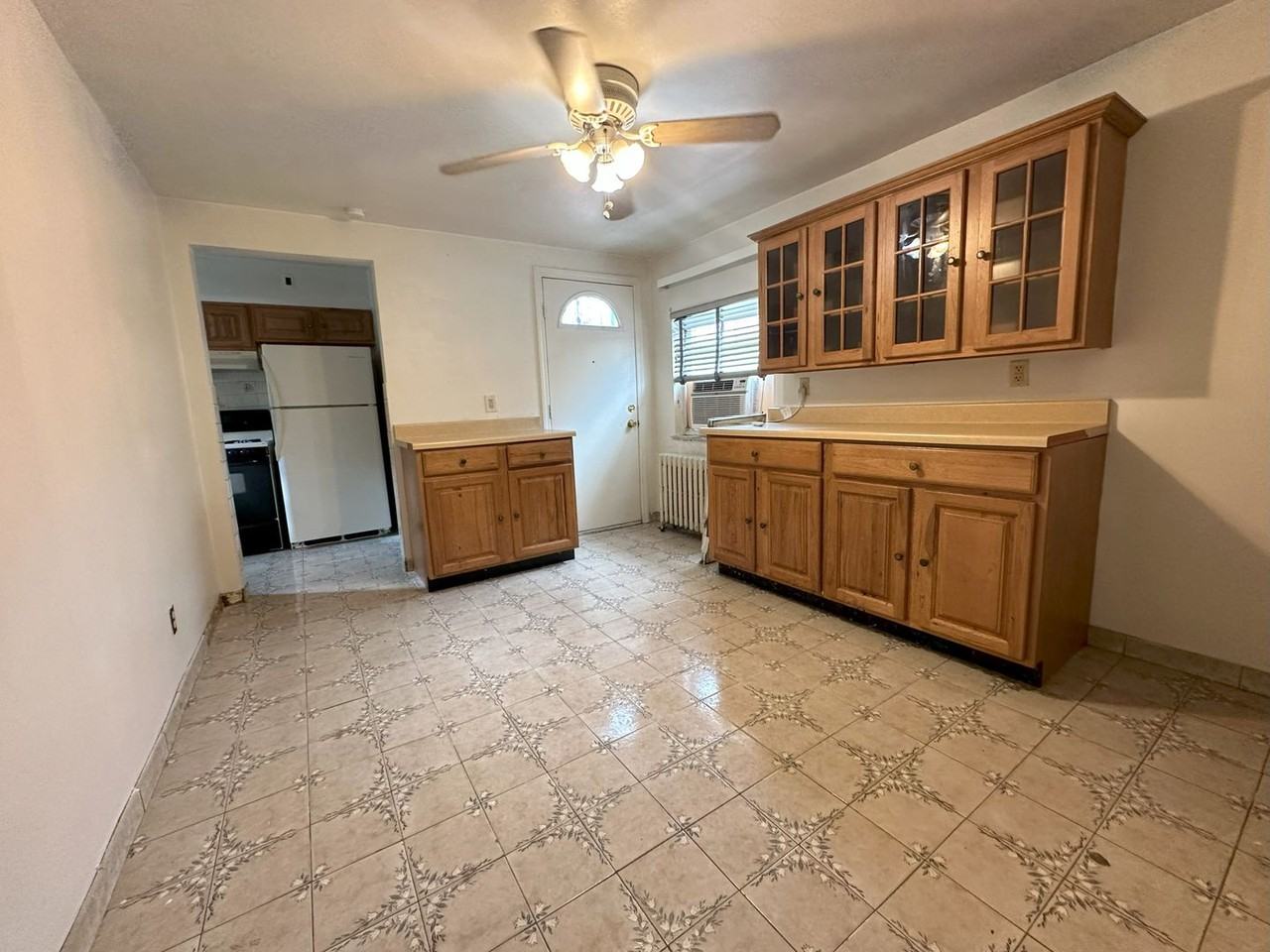 3597cab - Photo 2 of 9