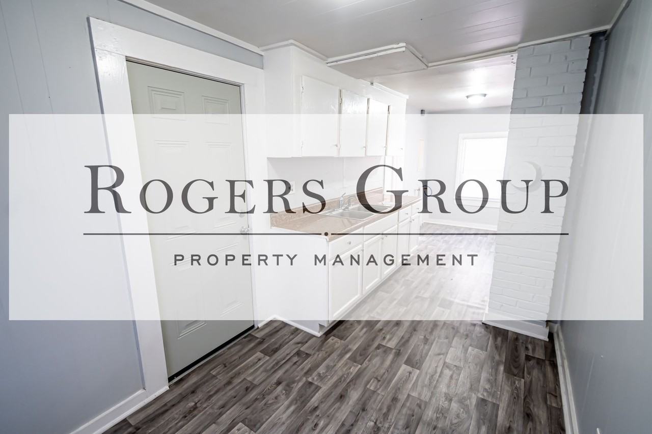 522 E Rockspring St - Photo 2 of 8