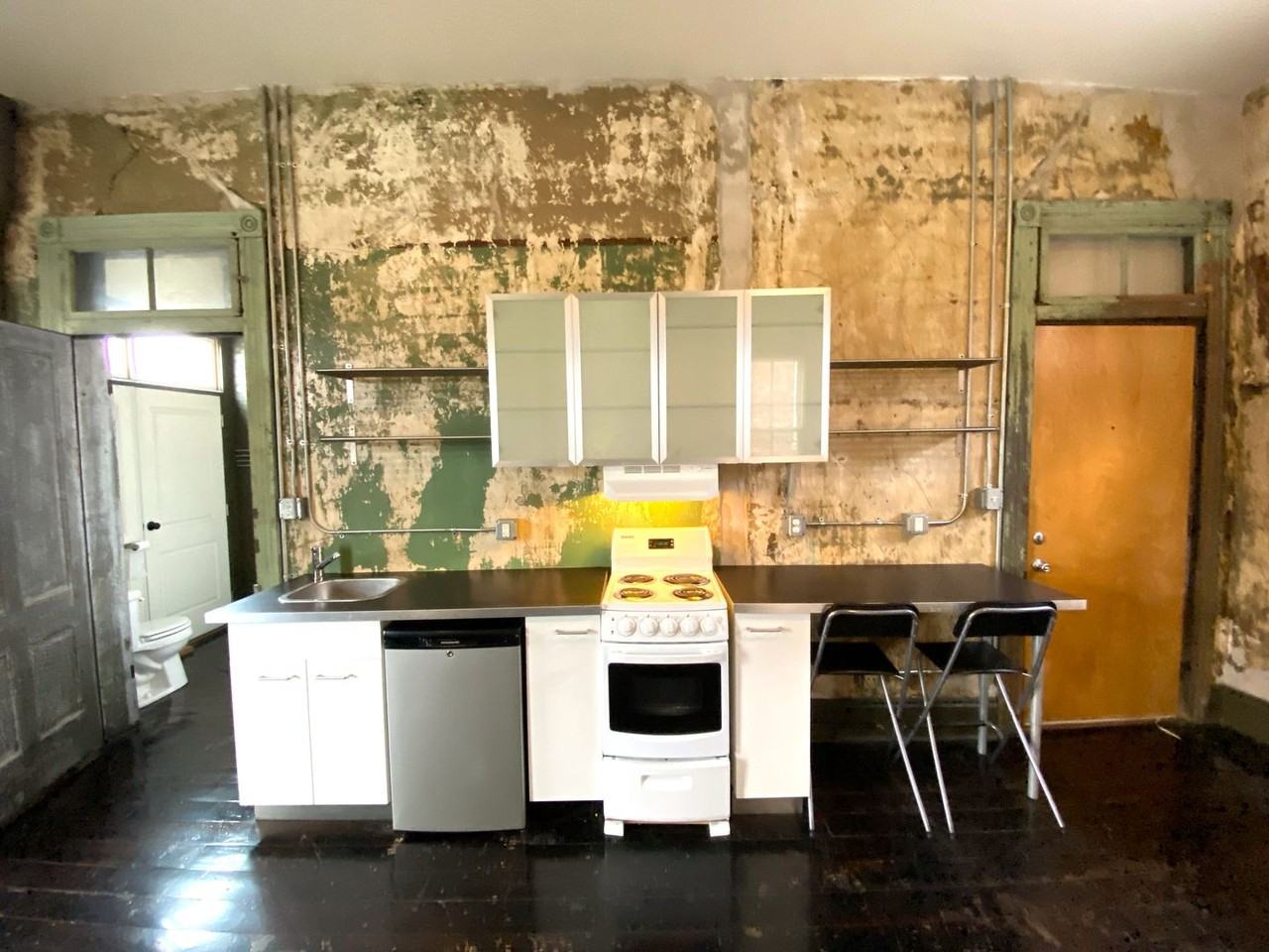 112 S 5th St #201 - Photo 5 of 11