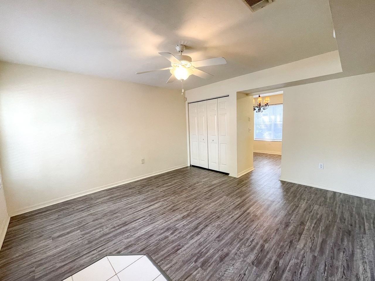 120 Nw 8th St - Photo 2 of 24