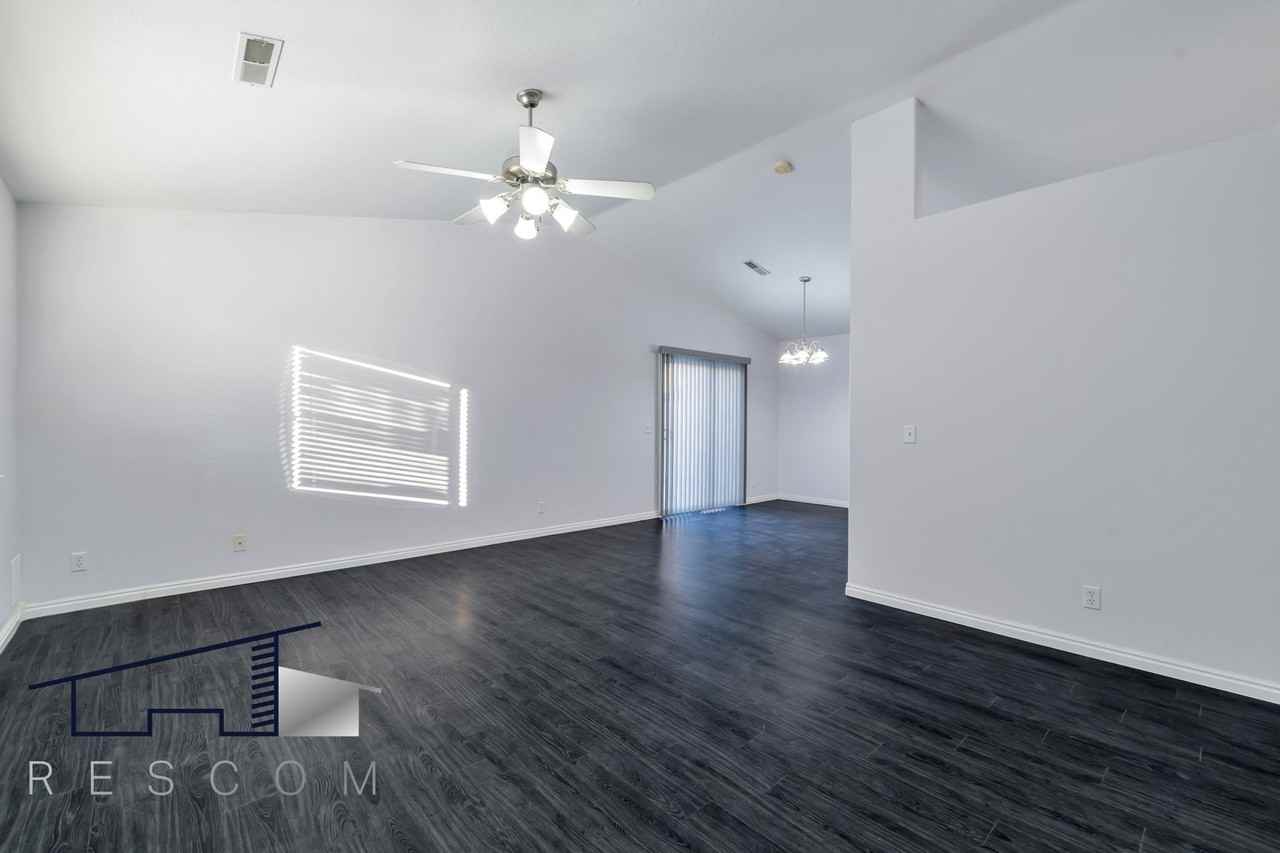 1474 Ogden Peak Cir - Photo 4 of 17